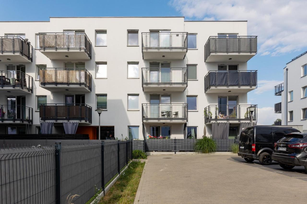 Appartamento Szlachecka With Balcony & Parking By Renters Varsavia